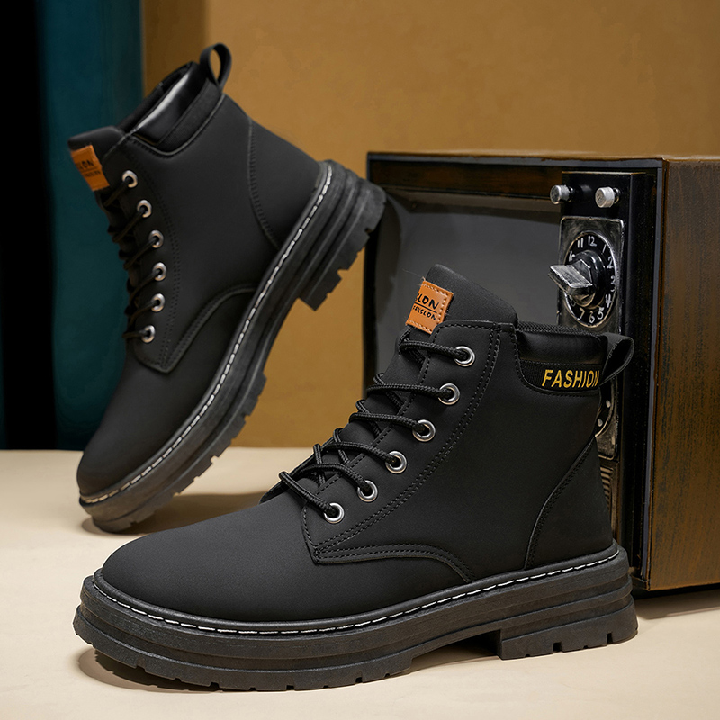 Guipure Lace Panel - Sepatu Boots Pria Model Klasik Terbaru