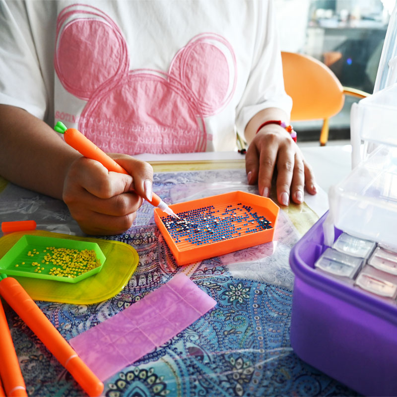 Kotak manik Aksesori lukisan p - Craft Embellishment Storage ulasan dan harga